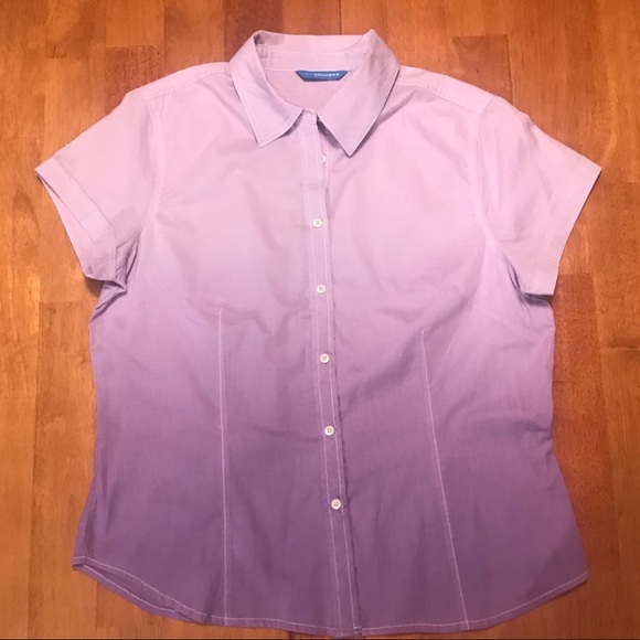 Dockers Tops - 💥Dockers Button up Blouse💥